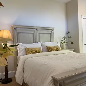 https://monets-pond-by-the-sea.hotels-victoria.net