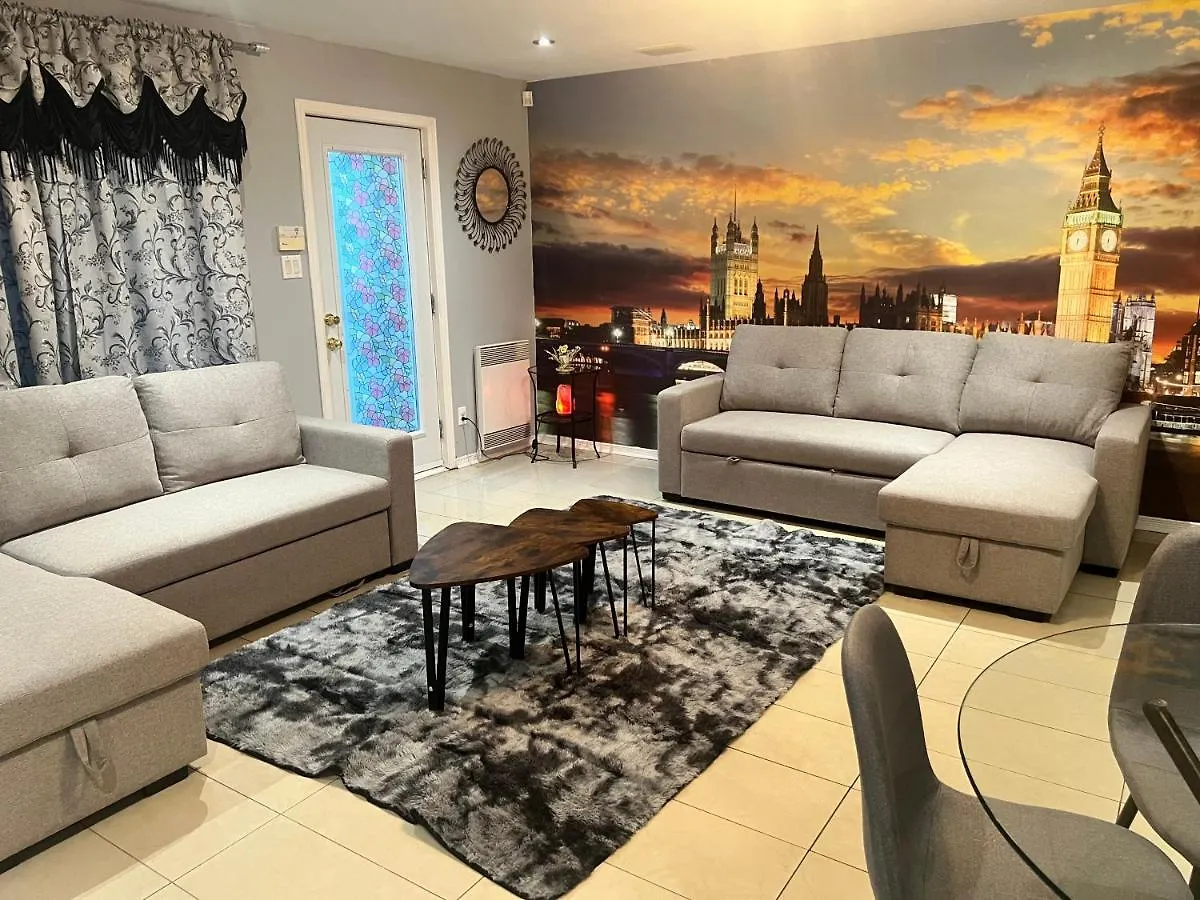Hébergement de vacances Amazing 4-Bedrooms Montréal Canada