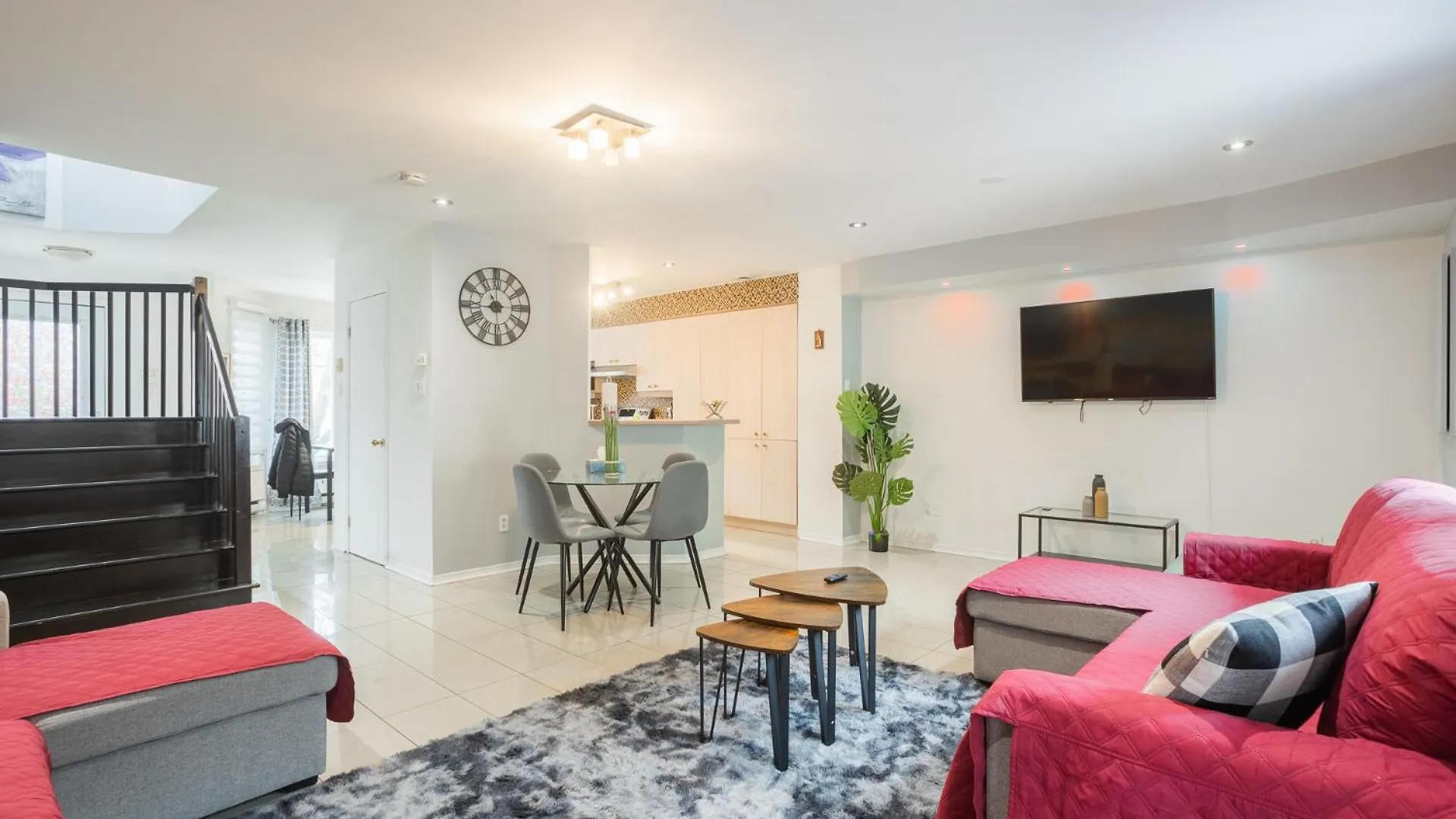 Hébergement de vacances Amazing 4-Bedrooms Montréal